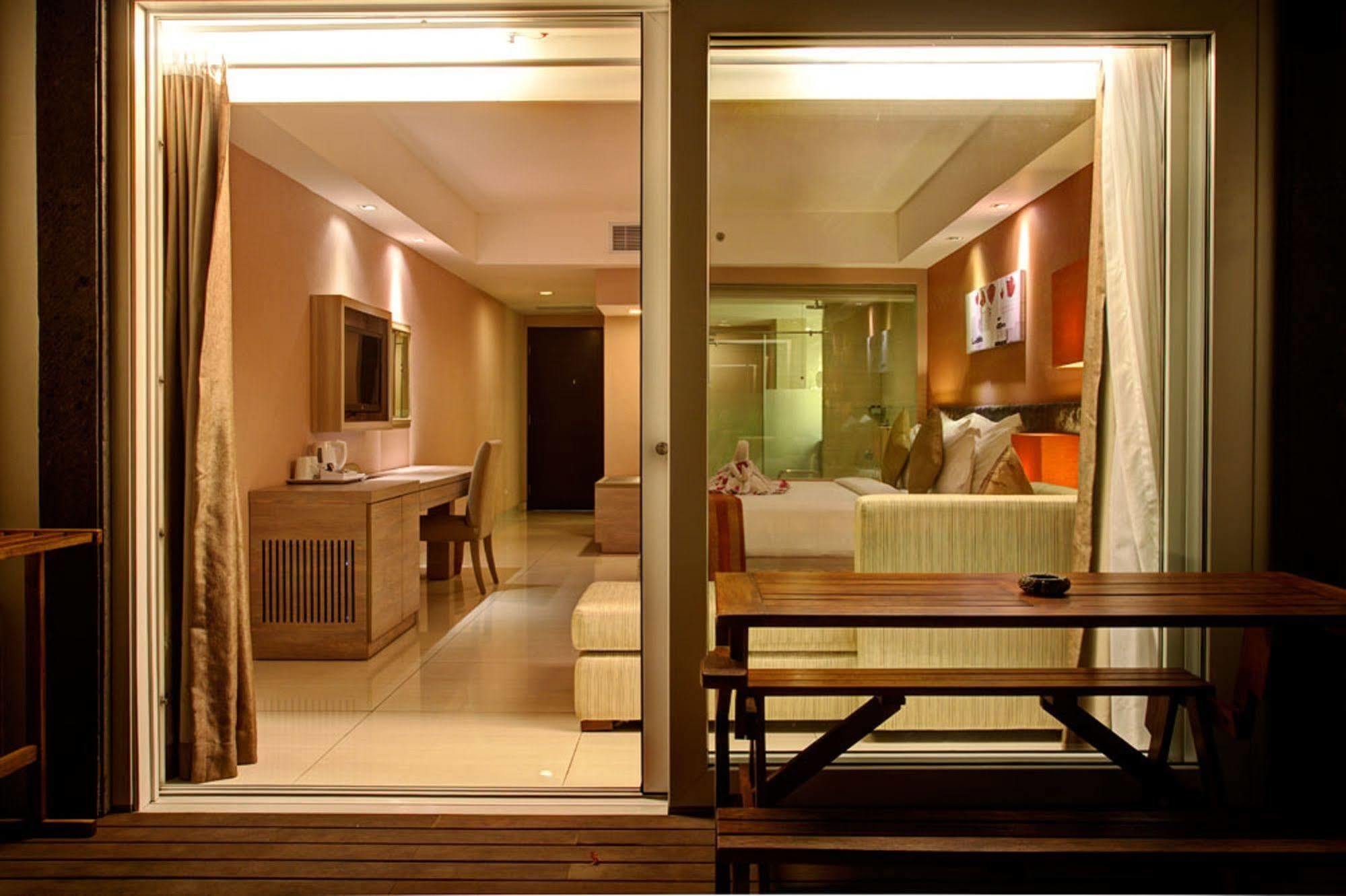 Singkenken Boutique Hotel Seminyak  Exterior photo