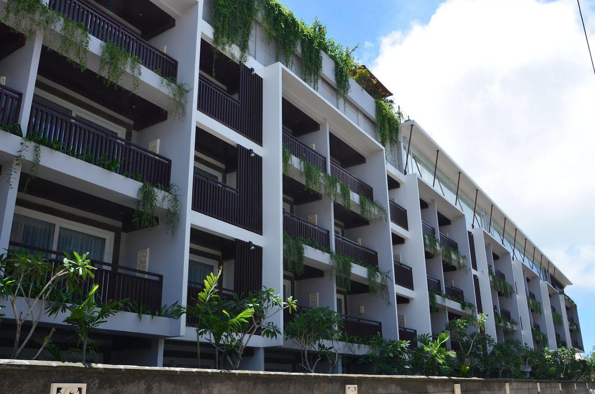 Singkenken Boutique Hotel Seminyak  Exterior photo